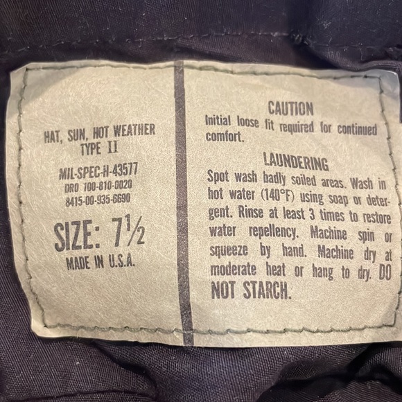 Black Hat Size 7-1/2 Black Adjustable Strap Vented on Sides - Picture 2 of 4